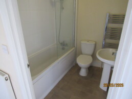 Bright 2 bedroom flat to rent in Sandwich